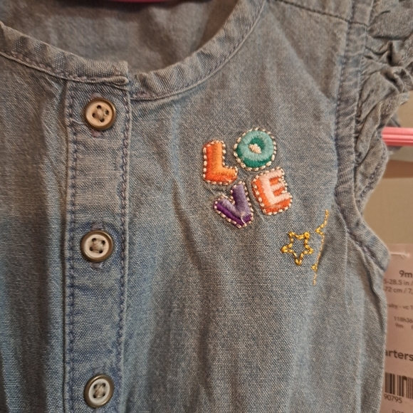 Carter's romper 9 months New - Picture 2 of 6